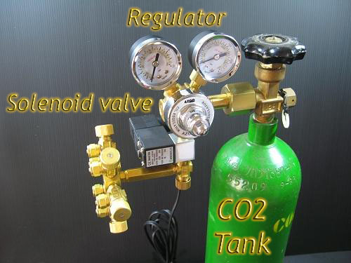 CO2 tank with regulator and Solenoid Valve